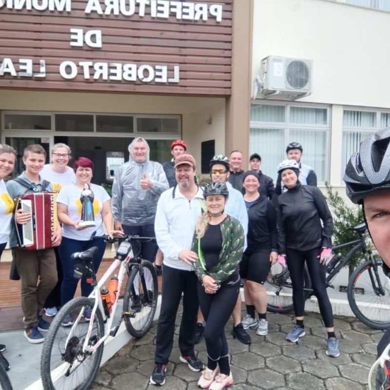 15/10/2022 - Caminho do Louvor em Leoberto Leal